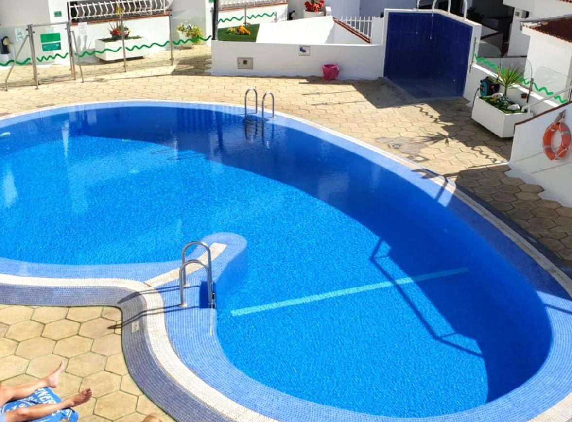 Diamantes Home, Cristianos, Heated Pool & Aircon Apartment *