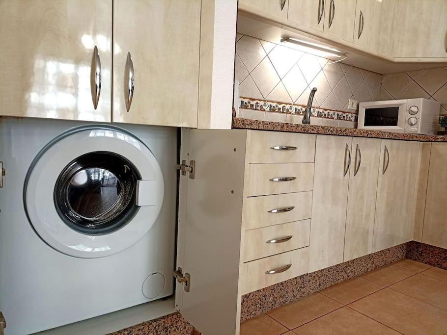 Diamantes Home, Cristianos, Heated Pool & Aircon Apartment Arona (Tenerife)